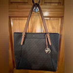 Michael Kors tote bag